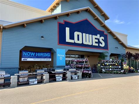 Lowes poway - It appears that Poway dodged a bullet, as far as that new Lowe’s home improvement store is concerned. The Mooresville, N.C., company announced the closure of 20 underperforming stores in 15 ...